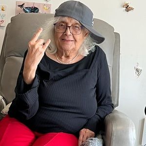 Meet your Posher, Anna